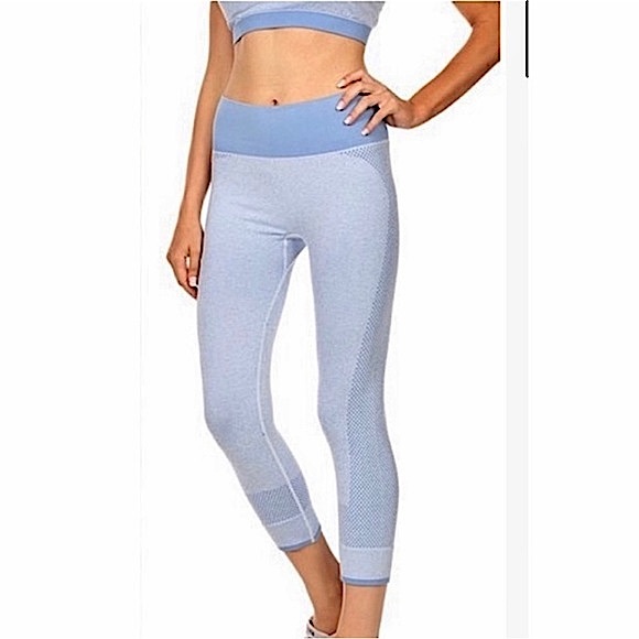 Yoga 9 Attract Power 2-piece leggings and sports bra set - Picture 2 of 5